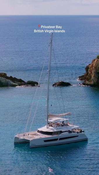 One of our all-time favourite spots with @s.y.bliss ❤️‍🔥
📍 Privateer Bay, Norman Island 

Come and join us in the bvi!
🧑‍💻horizonluxurycrewed.com
📧crewed@horizonyachtcharters.com

#horizonluxurycrewed #bvi #caribbean #yachtcharter #luxuryyacht